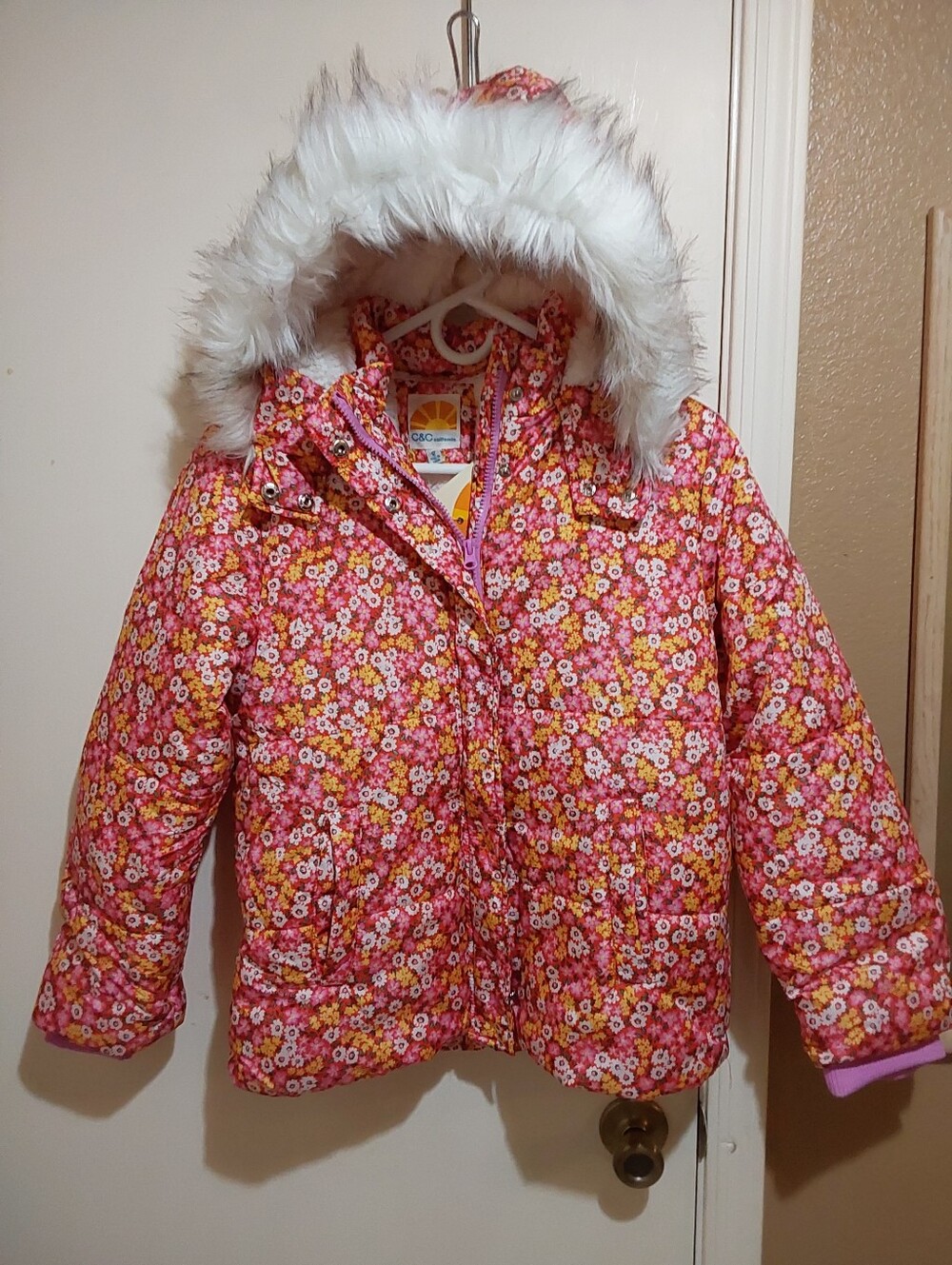 🌺 NWT Girl's C&C California Floral Hooded Puffer Jacket with Faux Fur Trim